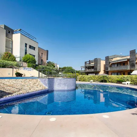 Boadella Beach By Interhome